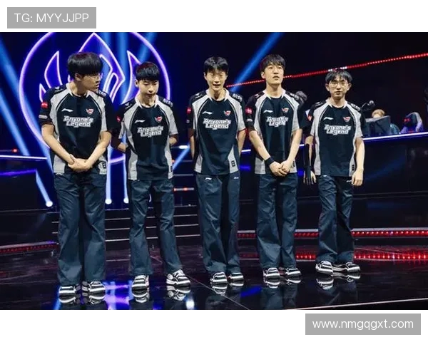 电竞赛事盛况空前 聚焦全球顶尖战队巅峰对决与策略博弈