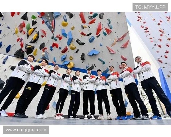 北京攀岩队战术解析：探索攀岩竞技的策略与训练方法