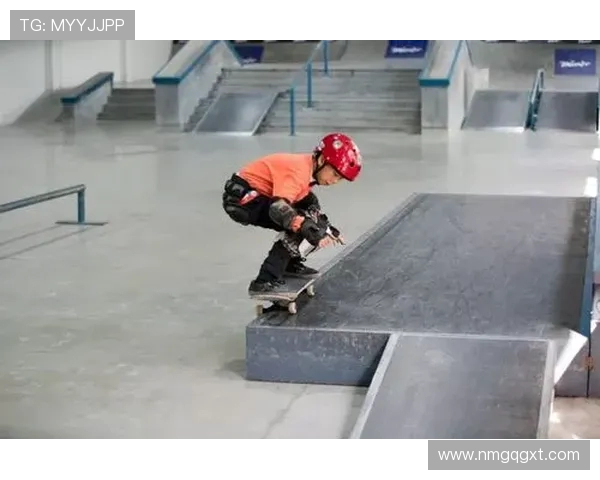 南京滑板队与重庆滑板队赛后战术分析与复盘探讨