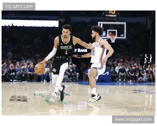 2014年NBA季后赛马刺与雷霆激战回顾与精彩瞬间分析