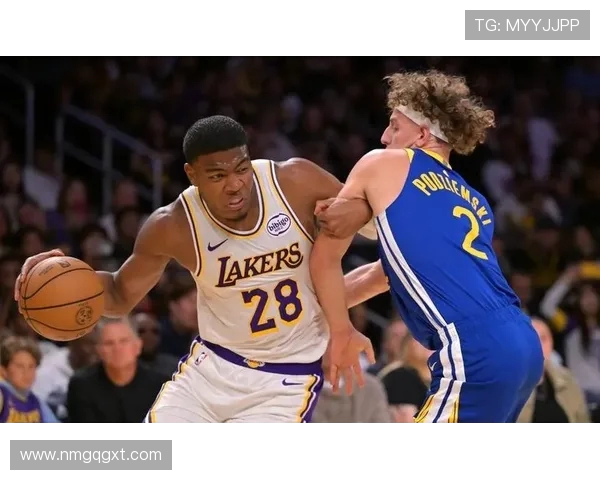 2015至2016赛季勇士与开拓者的精彩对决回顾与分析 2015至2016赛季勇士与开拓者的精彩对决回顾与分析