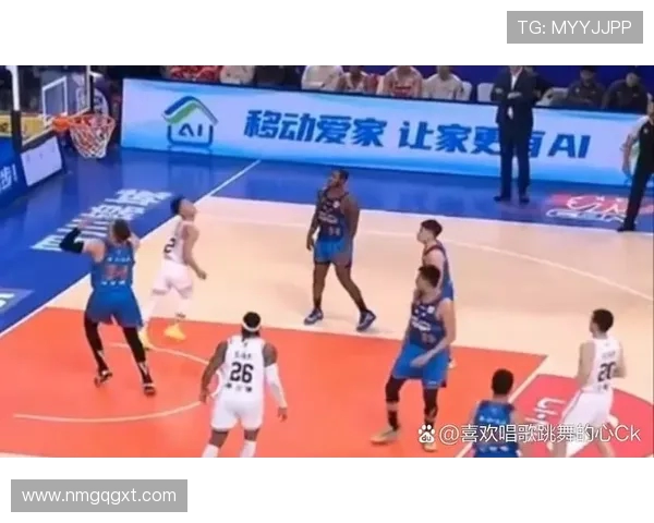 CBA激战四川队对决广州队精彩瞬间回顾与赛后分析