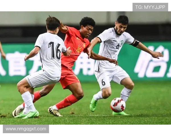 中国U19青年队迎战缅甸U19队力争胜利展现青春风采