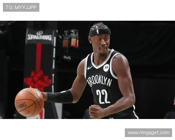 卡里斯勒韦尔:从潜力新星到NBA赛场的闪耀之路 卡里斯勒韦尔:从潜力新星到NBA赛场的闪耀之路